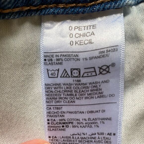 Old Navy OG Straight Jeans Women's Size 0P High Rise Light Wash Distress Ripped - Picture 12 of 12